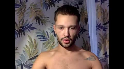 Snapshot of 777kriss chatting on October 2, 12:48 pm Kriss online show from October 2, 12:48 pm