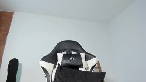    online show from March 18, 8:37 pm