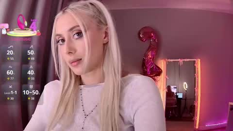 Loren Wood online show from March 1, 4:55 pm