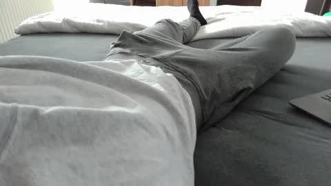 87johnny online show from February 16, 9:48 am