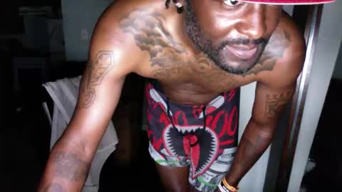 NoFaceNoCase online show from March 3, 3:30 pm