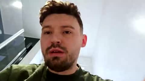 8inchdude93 online show from July 16, 6:17 am