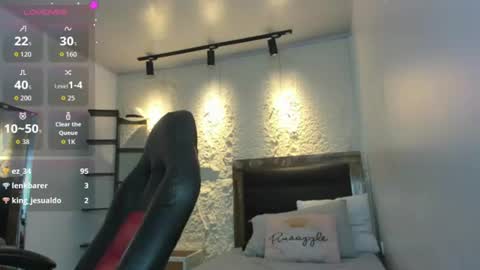 SAMANTHA online show from August 5, 9:17 am