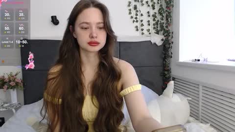 EMILY AND  MARCUS online show from September 30, 3:39 am