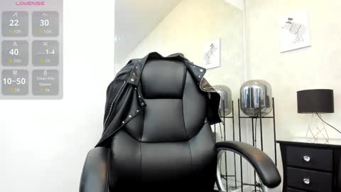 _alana_johnson online show from June 6, 12:44 pm
