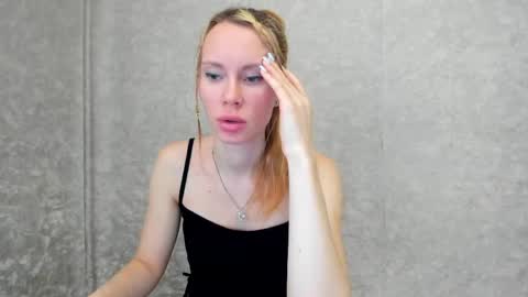 _alex1819 online show from April 30, 7:24 am