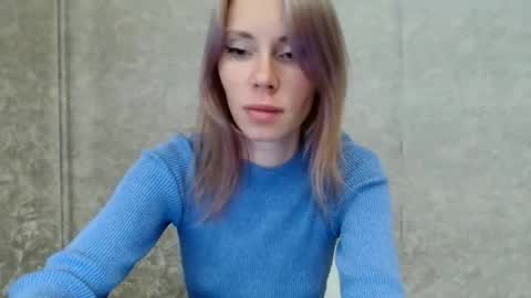 _alex1819 online show from May 28, 7:17 am