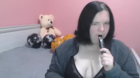 Snapshot of _alexandra_ray_ chatting on October 24, 7:53 am _alexandra_ray_ online show from October 24, 7:53 am