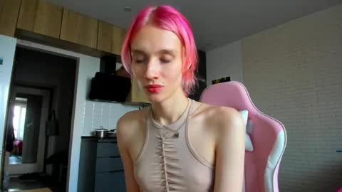 Gaylord online show from April 13, 2:10 pm