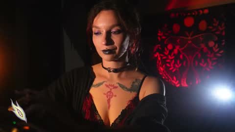 Alice Morrison Mistress Datura online show from September 14, 7:37 pm