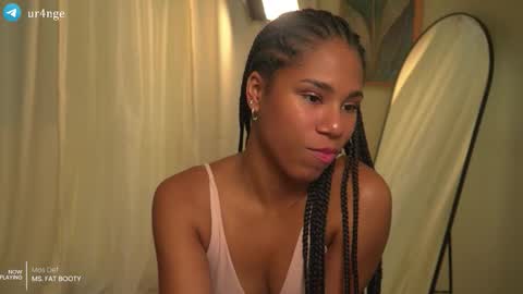 Angie -  online show from November 27, 10:50 pm