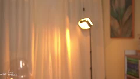 Snapshot of _angeleyes chatting on September 27, 11:02 pm Angie -  online show from September 27, 11:02 pm