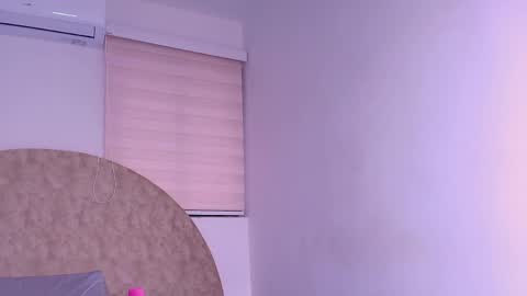 Any online show from April 22, 7:32 pm