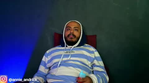 Annie Andrick online show from November 19, 1:10 pm