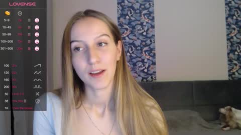 Anny online show from November 19, 3:33 pm