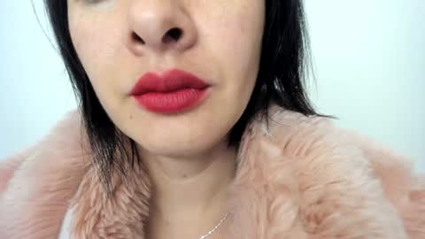 antonia online show from January 24, 10:00 am