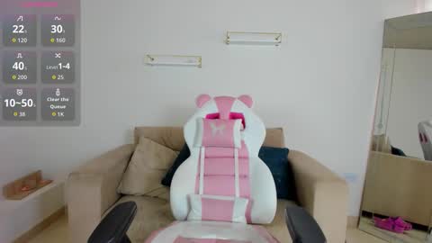    online show from February 16, 1:09 pm