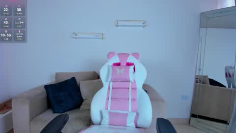    online show from February 20, 12:18 pm