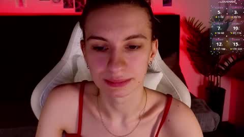 _ash_leyy_ online show from January 9, 1:44 am