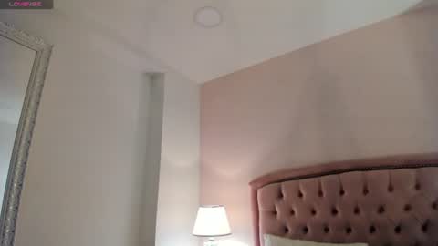 cailyn  online show from June 30, 11:24 pm