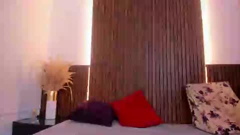 Shatta  Sara online show from June 28, 1:29 pm