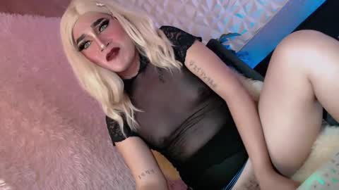 Caroline online show from March 11, 6:30 am