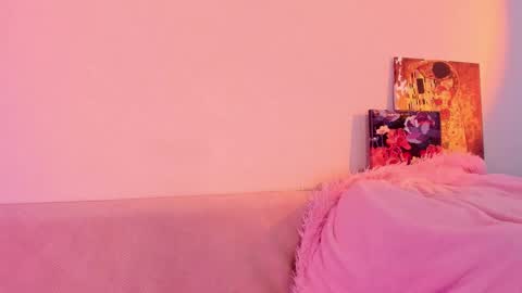 Christina Chris online show from February 18, 4:26 am