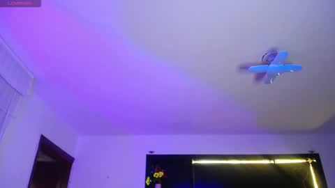 _charlotte_collins_ online show from December 17, 2:35 pm