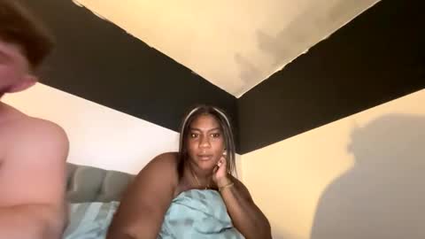 Chocolate cherrie online show from November 1, 10:09 pm