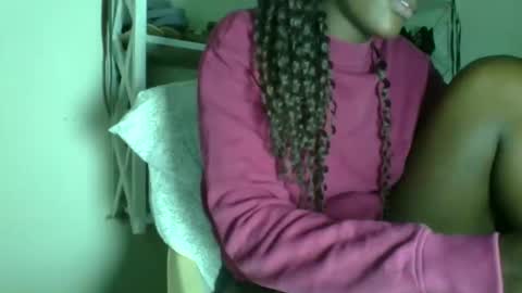 clara online show from February 25, 6:55 pm