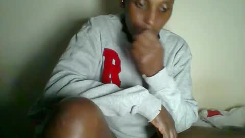 clara online show from March 1, 7:26 pm