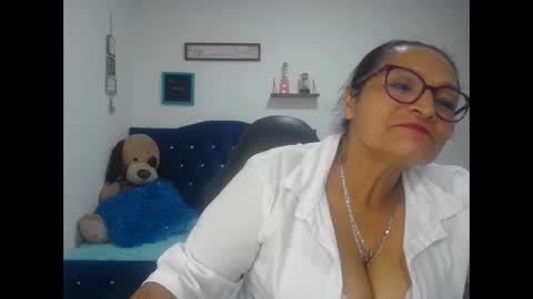 Snapshot of _cristal09 chatting on September 11, 8:10 pm _cristal09 online show from September 11, 8:10 pm
