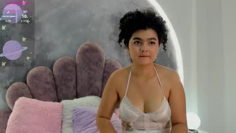 _curly_beauty online show from March 6, 6:40 pm