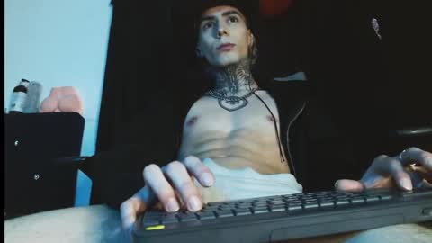 Nate Evans 50 OF online show from February 13, 7:17 pm