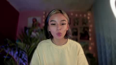 Snapshot of _darkkitty_ chatting on December 20, 12:41 am paula online show from December 20, 12:41 am