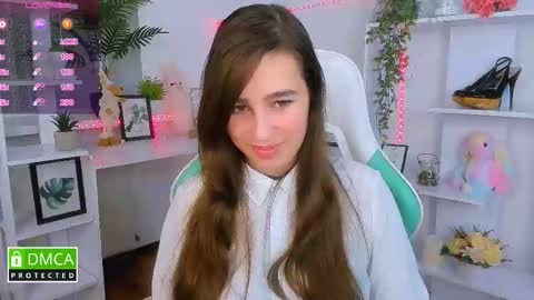 Lizzy  online show from October 18, 8:57 pm