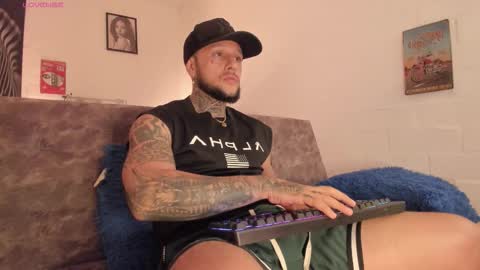 Emilio online show from November 7, 9:45 am