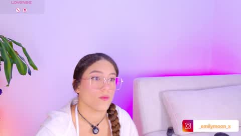 Emi online show from April 5, 2:08 am