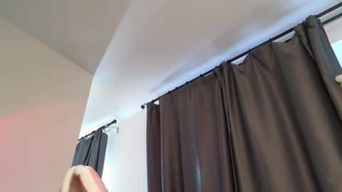 Eva online show from June 6, 3:07 pm