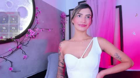 Felicity online show from May 23, 12:45 pm