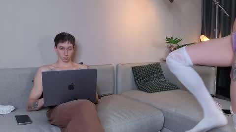 Snapshot of _fieryflash_ chatting on October 1, 5:01 pm Lola 3  online show from October 1, 5:01 pm