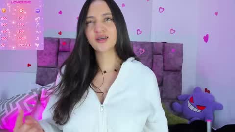 Gabby online show from April 4, 7:43 pm