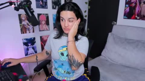 LEEP  online show from November 10, 5:32 am