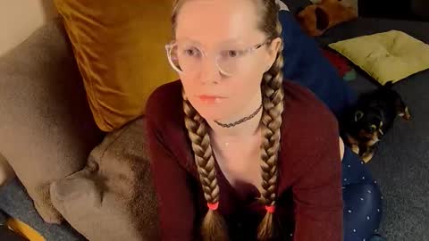 _goldilocks__ online show from October 27, 6:19 pm