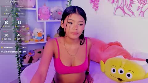 Hanna Botero online show from November 15, 7:37 pm