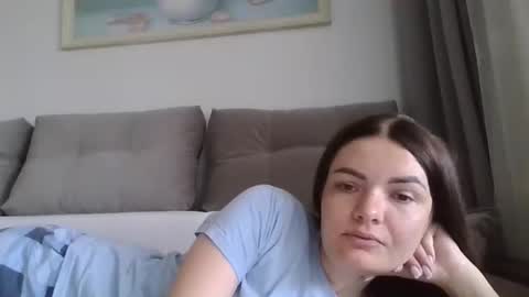 Criss4u online show from April 22, 6:42 am