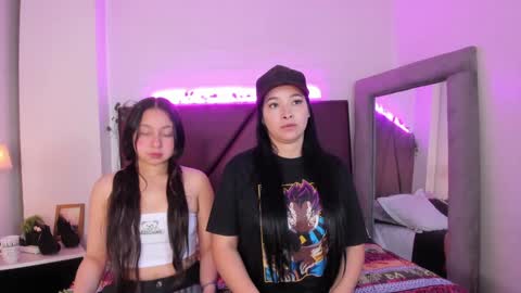 Isa online show from January 15, 2:24 pm