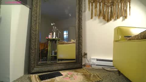  ittybitty online show from February 28, 1:47 am