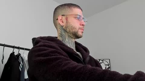 jeison online show from November 12, 12:29 pm