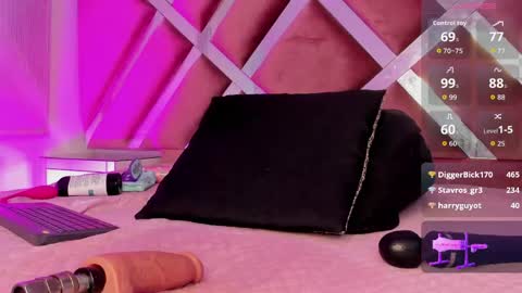 Jasmine online show from May 26, 1:28 pm